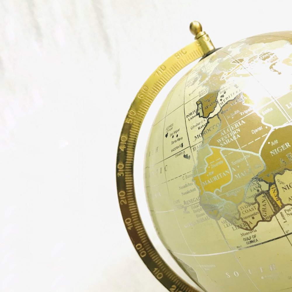 Beautiful Globe Best For Home Decor New Peice - Picture 4 of 8